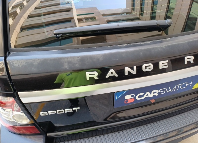 Used 2013 Range Rover Sport for sale in Dubai